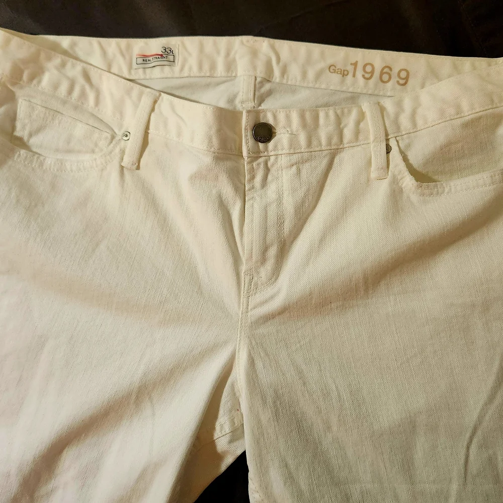 ⭐️NWT White GAP Straight Leg Jeans | Classic Fit Size 33 - Picture 8 of 9